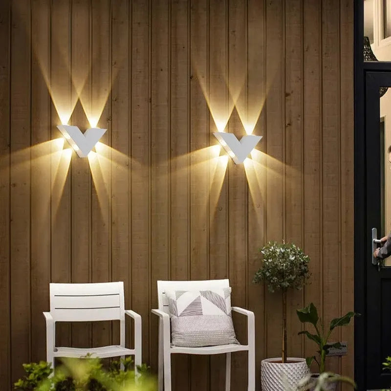 IP65 outdoor waterproof wall light energy saving
LED light villa park courtyard porch light sconce decorative lighting